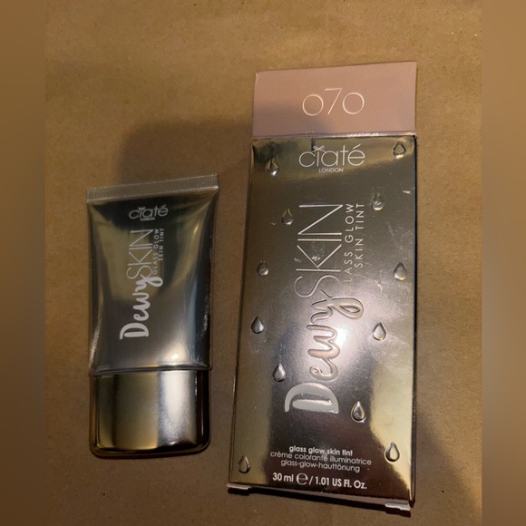 CIATE dewy skin tint in colour 070 BRAND NEW IN BOX - Picture 2 of 4